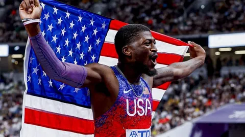 中国裁判阵容首次亮相亚洲杯男足决赛执裁